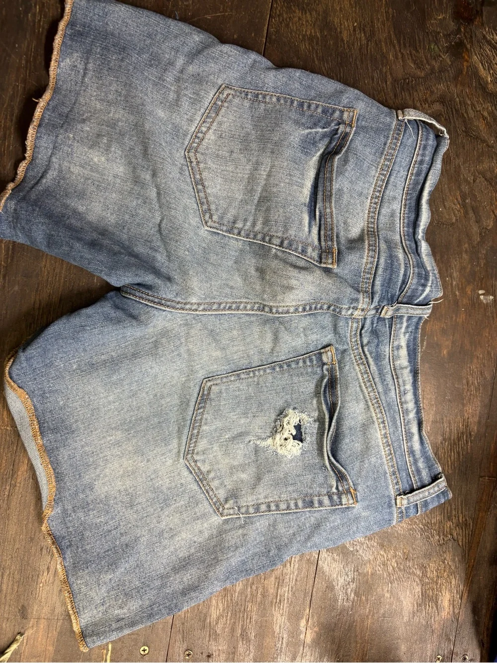 refuge Light Blue Denim Jeans
